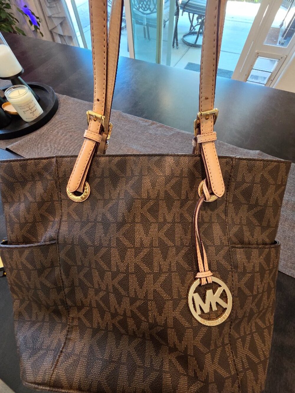 Michael Kors Logo Tote - Perfect Like New Condition